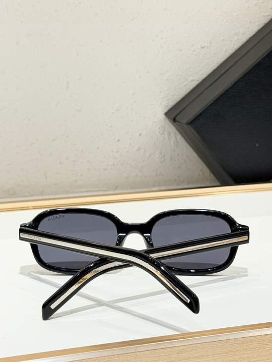Picture of Prada Sunglasses _SKUfw80880867fw